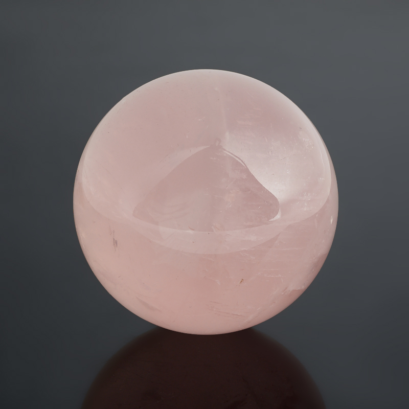 Шар розовый кварц Мадагаскар 4,5 см