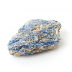 Образец кианит синий Бразилия L (12-16 см)