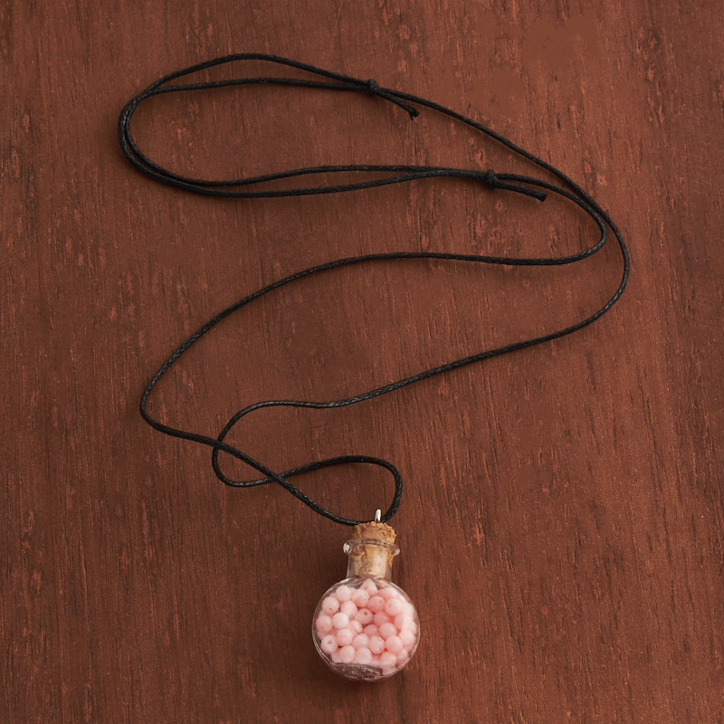 Кулон коралл розовый Индонезия (биж. сплав, сталь хир., стекло) бутылочка 3 см