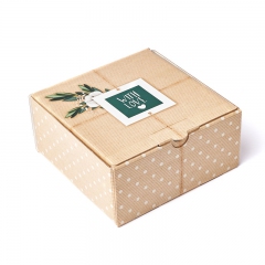 Подарочная упаковка (картон) универсальная (коробка) (бежевый) 150х150х75 мм