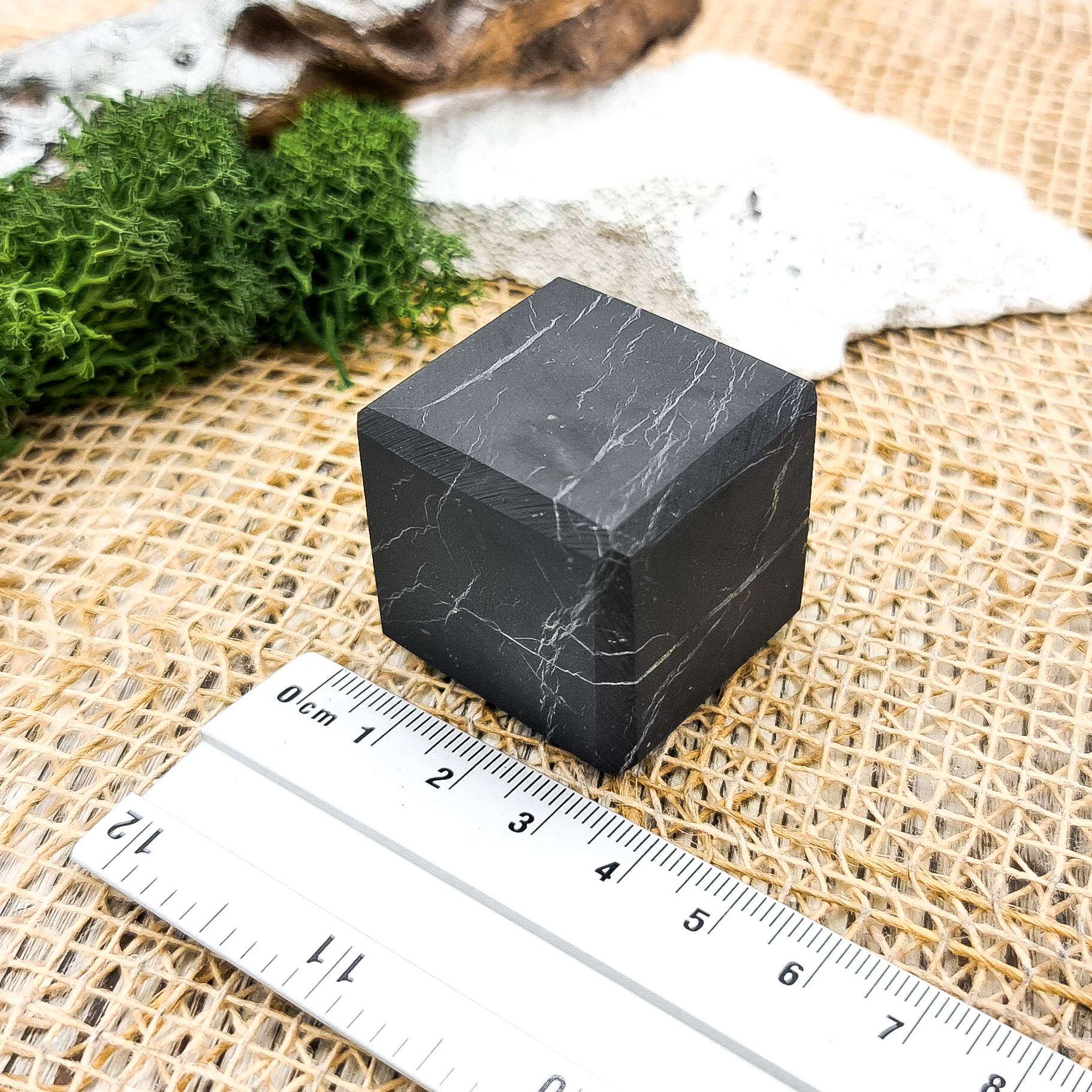 Куб шунгит шлифованный Россия 3 см