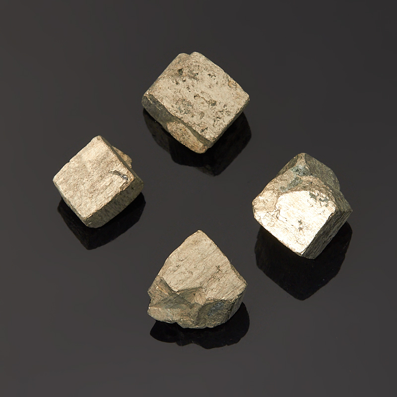 Кристалл пирит Перу (сросток) (0,5-1 см) (1 шт)
