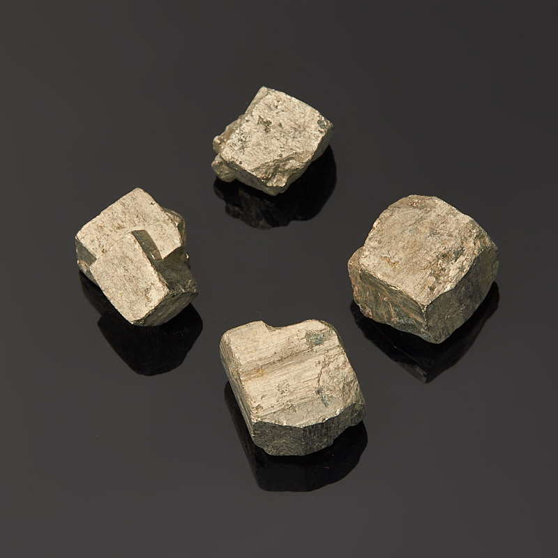 Кристалл пирит Перу (сросток) (0,5-1 см) (1 шт)
