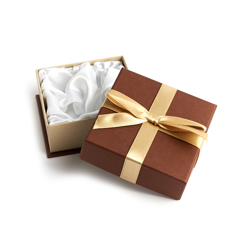 Подарочная упаковка (картон, текстиль) универсальная (коробка) (микс) 90х90х35