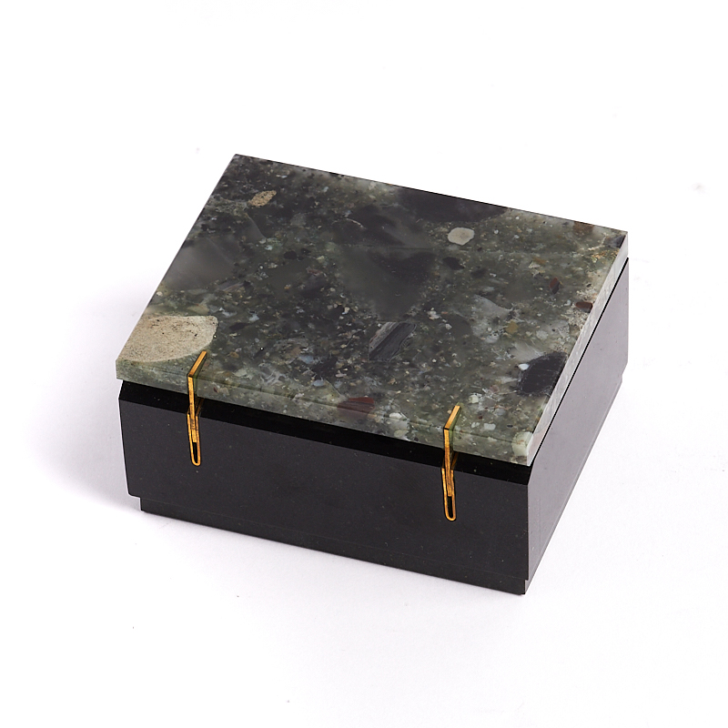 Шкатулка микс агат, долерит 7х5,5х3,5 см