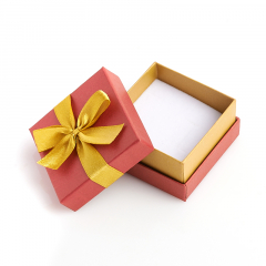 Подарочная упаковка (картон, текстиль) под комплект (кольцо, серьги, кулон) (коробка) (микс) 60х60х35 мм