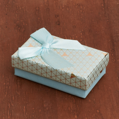 Подарочная упаковка под комплект (цепь, кольцо, серьги) (коробка) (голубой) 75х45х25 мм
