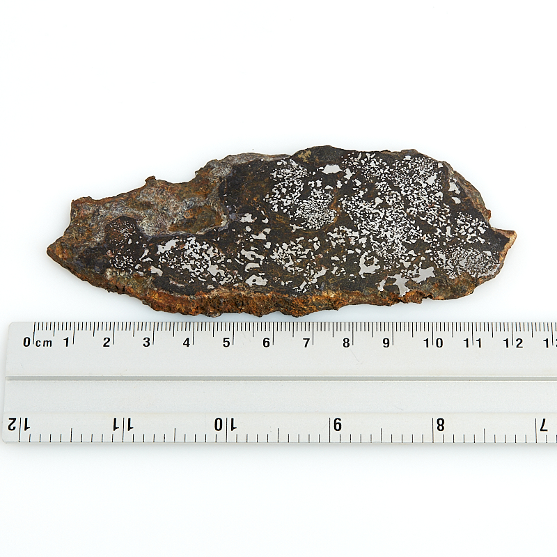 Срез железо в базальте Россия M (7-12 см)