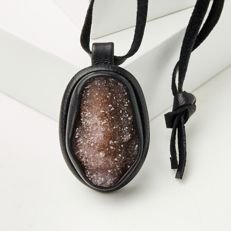 Купить кулоны с аметистом по приемлемым ценам