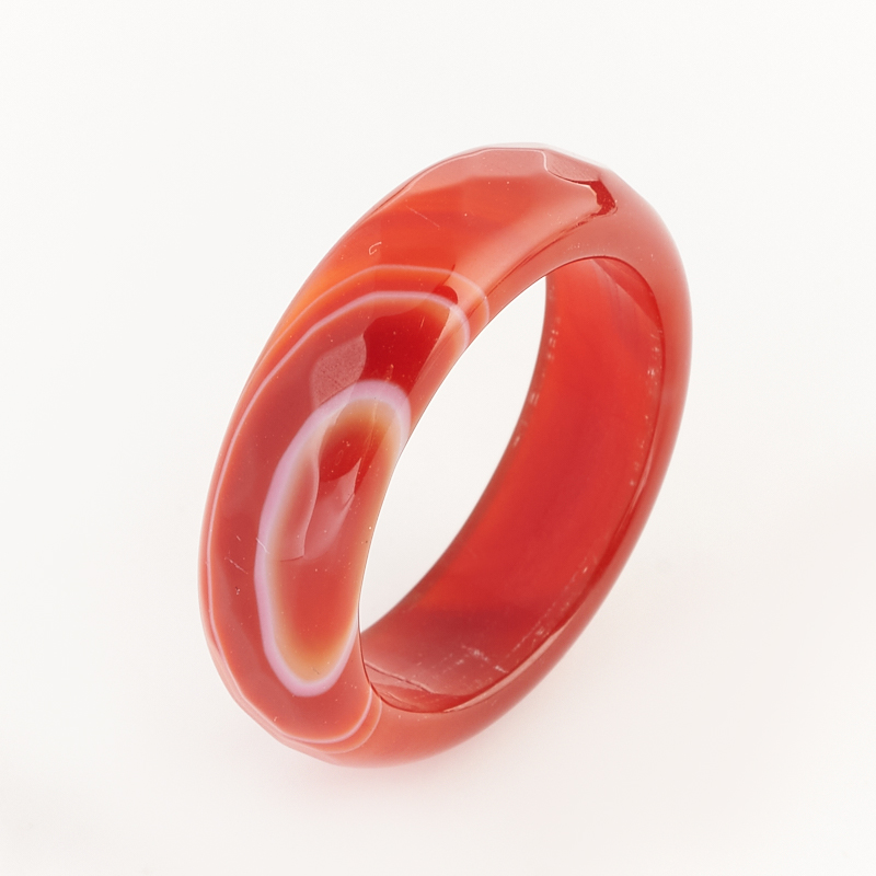 Кольцо агат красный Бразилия огранка (цельное) размер 17,5