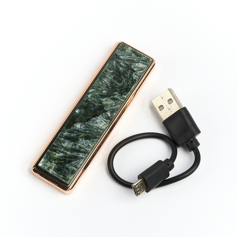 Зажигалка с USB кабелем клинохлор (серафинит) Россия (биж. сплав) 8,5х2,5 см