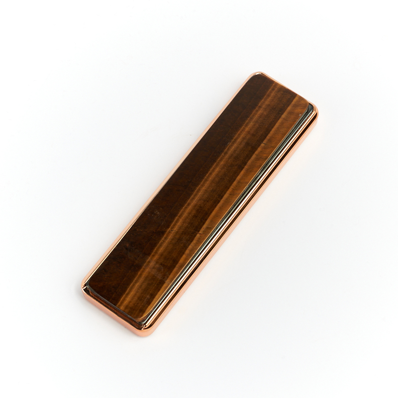 Зажигалка с USB кабелем тигровый глаз ЮАР (биж. сплав) 8,5х2,5 см