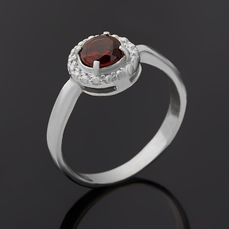 Кольцо гранат альмандин Индия (латунь родир. бел.) огранка размер 17,5