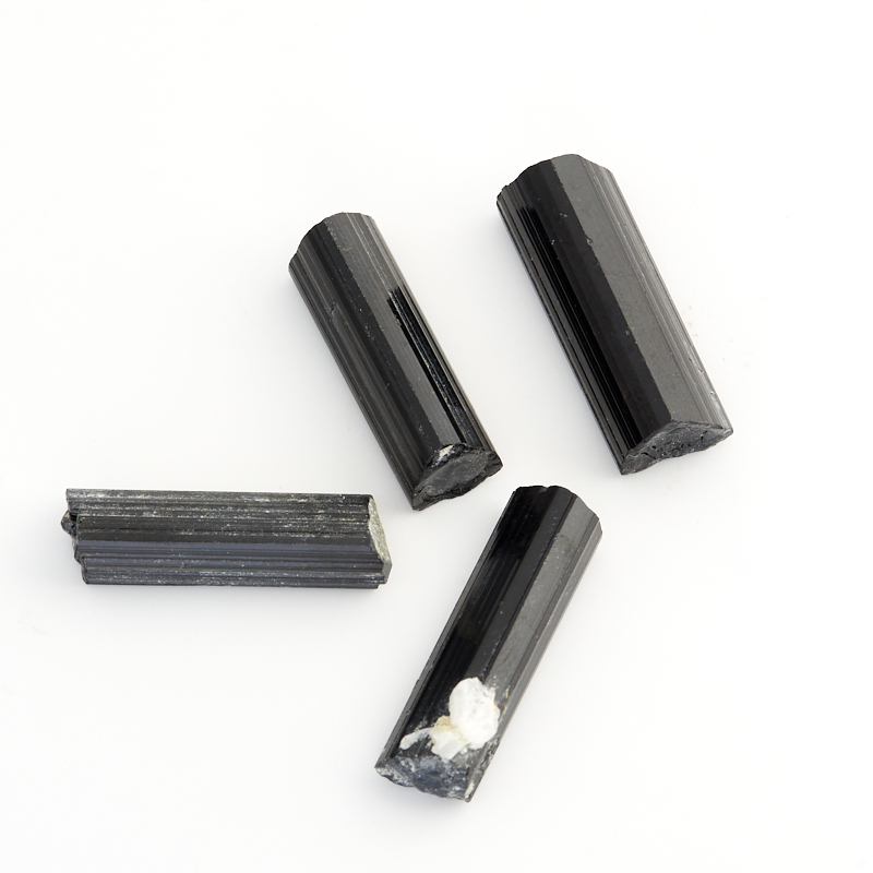 Кристалл турмалин черный (шерл) Россия (2-2,5 см) (1 шт)