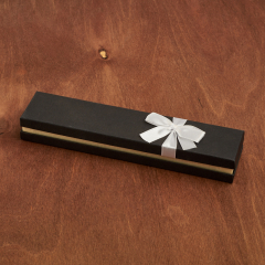Подарочная упаковка  под браслет/цепь (черный) 205х45х30 мм