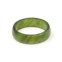 Кольцо нефрит зеленый Россия (цельное) размер 19