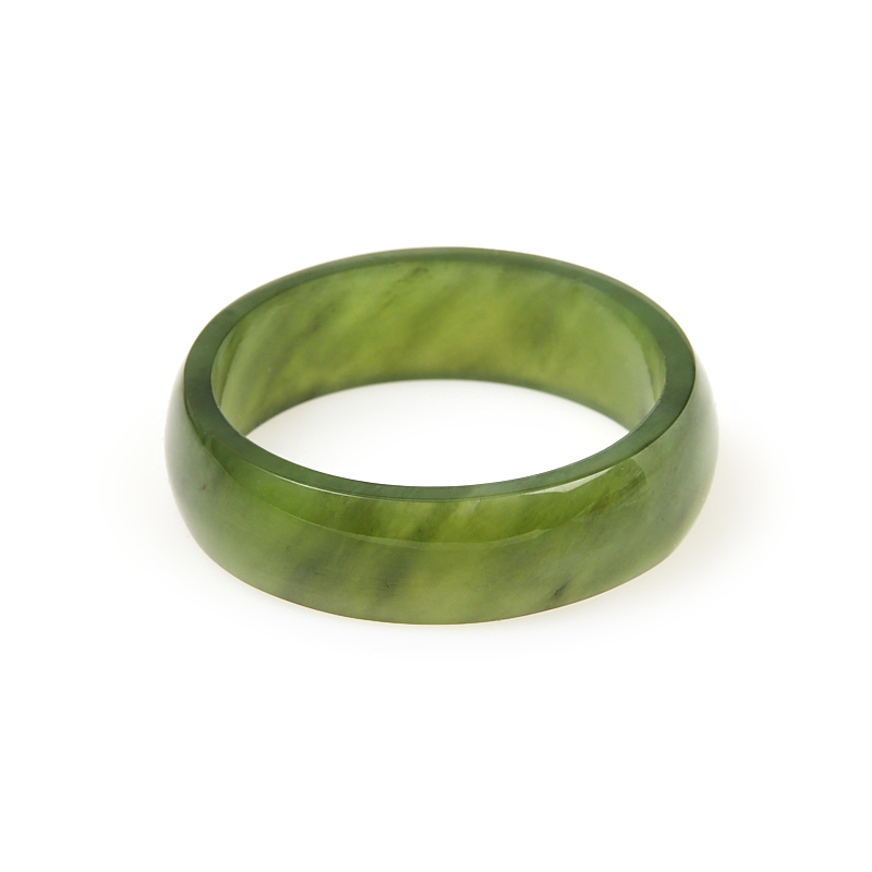 Кольцо нефрит зеленый Россия (цельное) размер 19