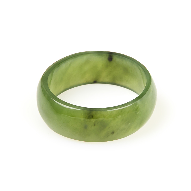 Кольцо нефрит зеленый Россия (цельное) размер 17,5
