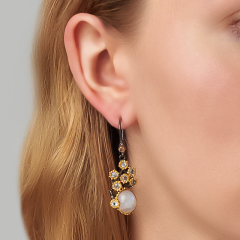 Серьги лунный камень (адуляр) Индия (латунь позолота, родир. черн.)