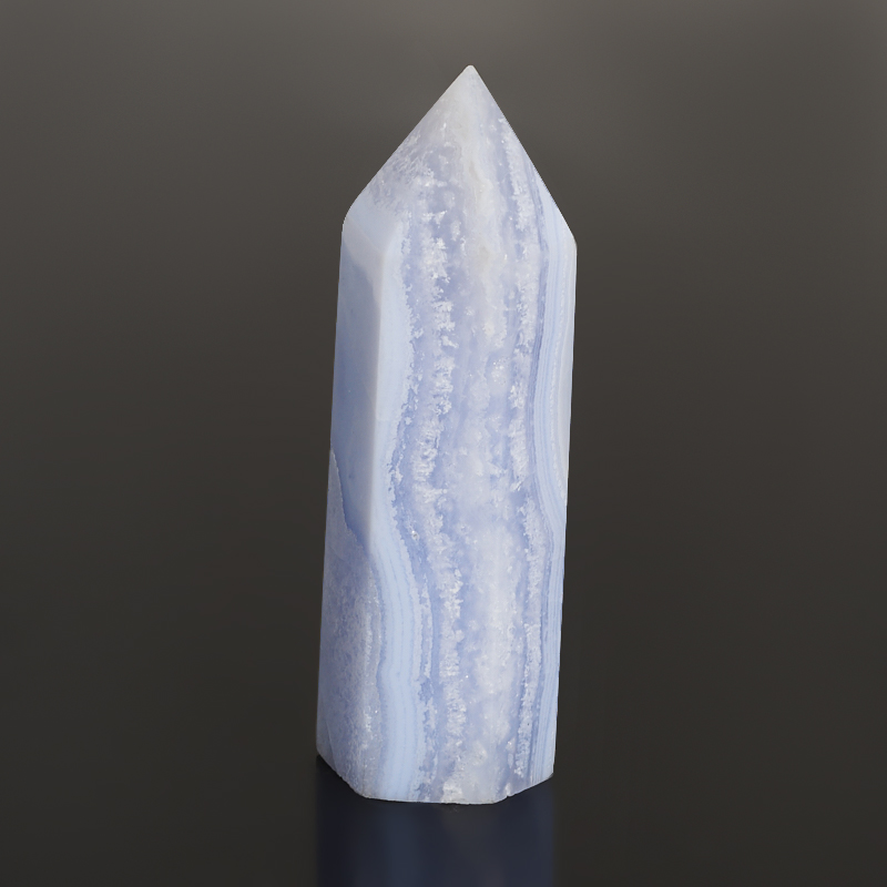 Кристалл агат голубой Намибия (ограненный) S (4-7 см)