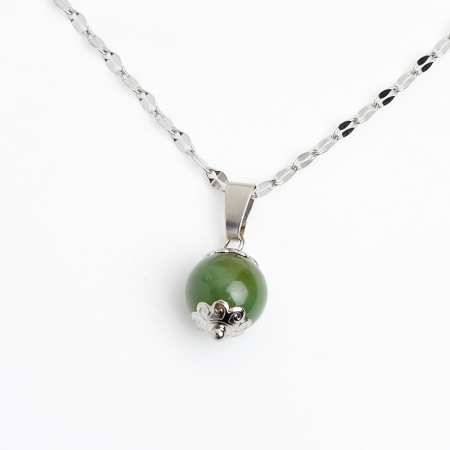 Купить натуральный камень нефрит в интернет-магазине Минерал Маркет!