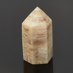 Кристалл лунный камень (беломорит) Индия (ограненный) S (4-7 см)