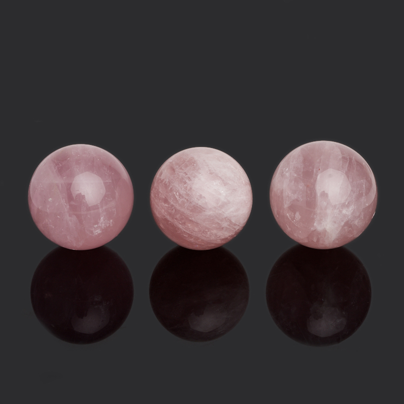 Шар розовый кварц Мадагаскар 3,5-4 см