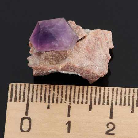 Купить натуральный камень аметист в интернет-магазине Минерал Маркет!