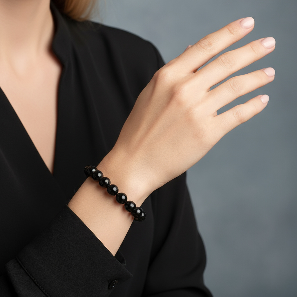 Браслет турмалин черный (шерл) Бразилия (сталь хир.) 10 мм 17 см (+3 см)