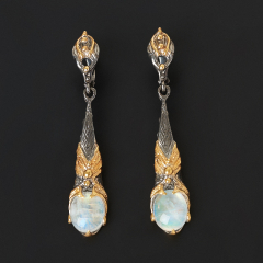 Серьги лунный камень (адуляр) Индия (серебро 925 пр. позолота, родир. черн.)