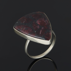 Кольцо эвдиалит (дублет) Россия (нейзильбер) размер 19