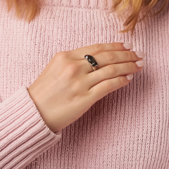 Кольцо лабрадор Мадагаскар (серебро 925 пр. родир. бел.) размер 18,5