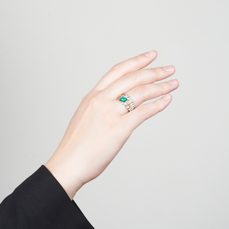 Кольцо микс малахит, солнечный камень (серебро 925 пр. родир. бел.) размер 18