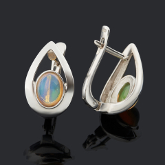 Серьги опал благородный белый Эфиопия (серебро 925 пр. родир. бел.)