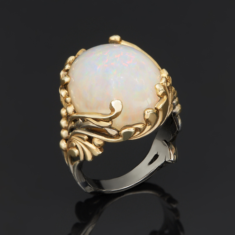 Кольцо опал благородный белый Эфиопия (серебро 925 пр. позолота, родир. черн.) размер 17