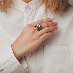 Кольцо топаз голубой Бразилия (серебро 925 пр. позолота, родир. черн.) огранка размер 17,5