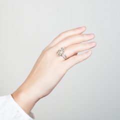 Кольцо горный хрусталь Россия (нейзильбер) размер 18