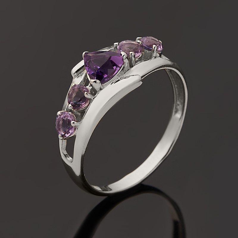 Кольцо аметист Бразилия (серебро 925 пр. родир. бел.) огранка размер 17,5