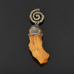 Кулон янтарь Россия (серебро 925 пр. позолота, родир. бел.)