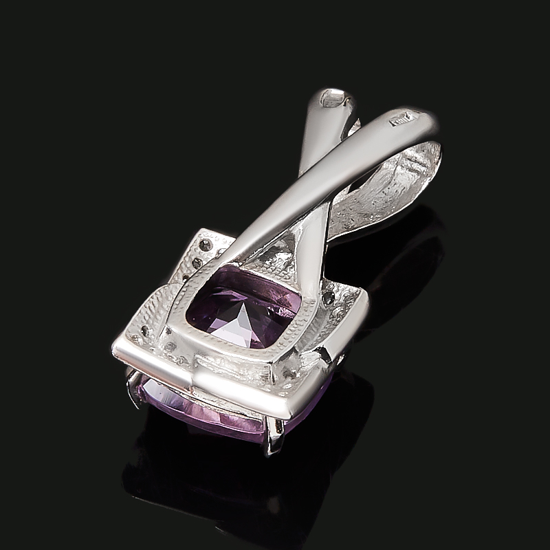 Кулон аметист Бразилия (серебро 925 пр. родир. бел.) квадрат огранка