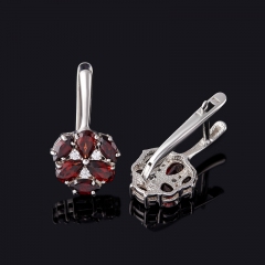 Серьги гранат альмандин Индия (серебро 925 пр. родир. бел.) огранка