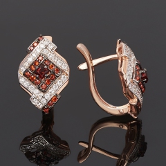 Серьги гранат альмандин Индия (серебро 925 пр. позолота, родир. бел., родир. черн.) огранка