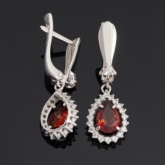 Серьги гранат альмандин Индия (серебро 925 пр. родир. бел.) огранка