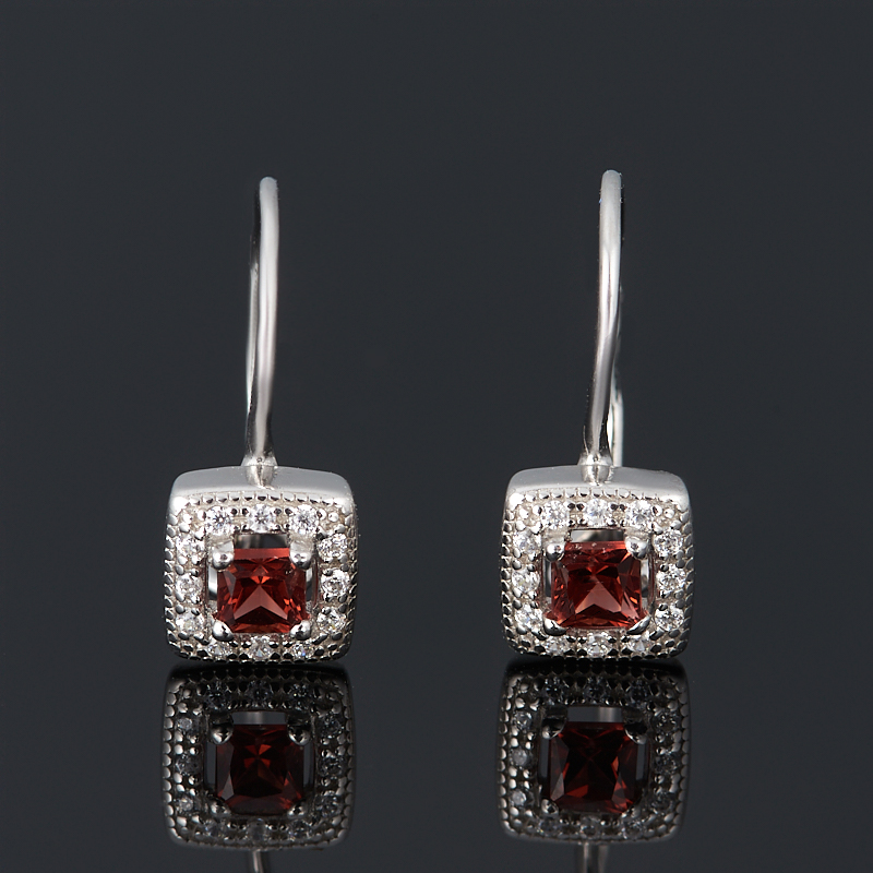 Серьги гранат альмандин Индия (серебро 925 пр. родир. бел.) огранка