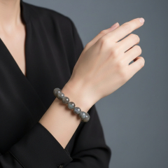 Браслет лабрадор Мадагаскар 12 мм 17 см