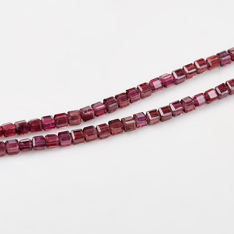 Лариат микс гематит, гранат (сталь хир.) 145 см