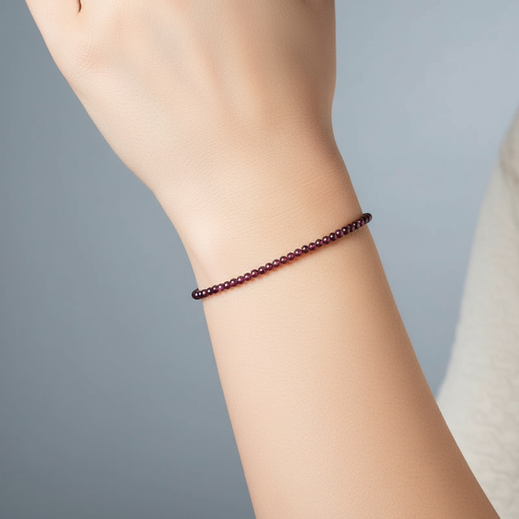 Браслет гранат альмандин Индия (сталь хир.) 2 мм 17 см (+3 см)