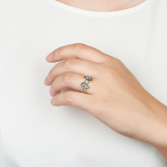 Кольцо лабрадор Мадагаскар (серебро 925 пр. родир. бел.) размер 19