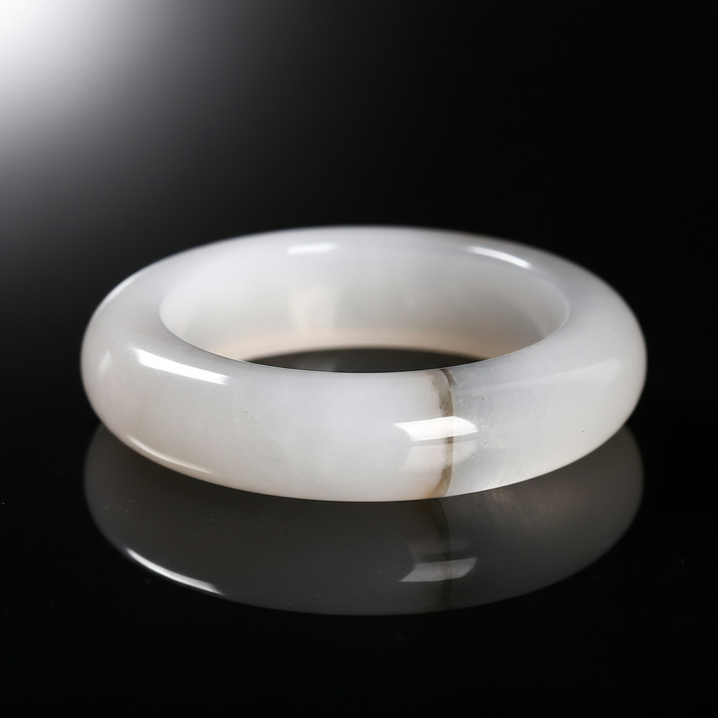 Кольцо агат белый Индия (цельное) размер 19,5