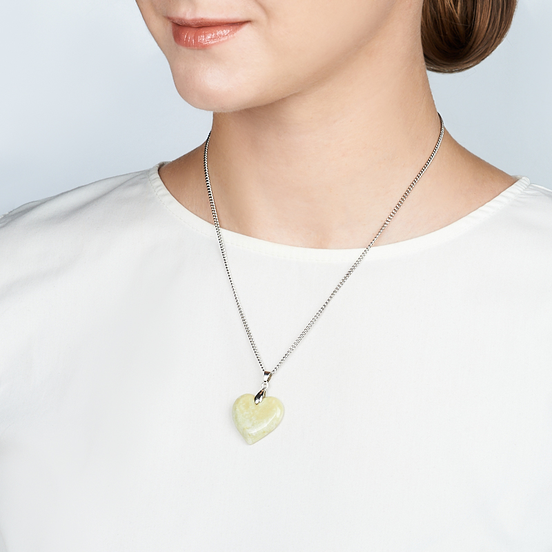 Кулон офиокальцит Россия (биж. сплав) сердечко 4 см